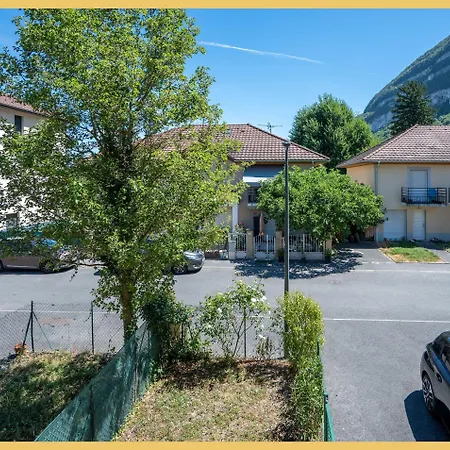 Maison Des Pralets I T4 I Etrembières Hébergement de vacances *